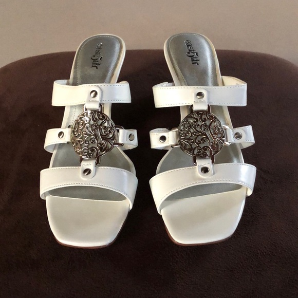 🦋New east 5th Wedges..NWOT - Picture 3 of 7